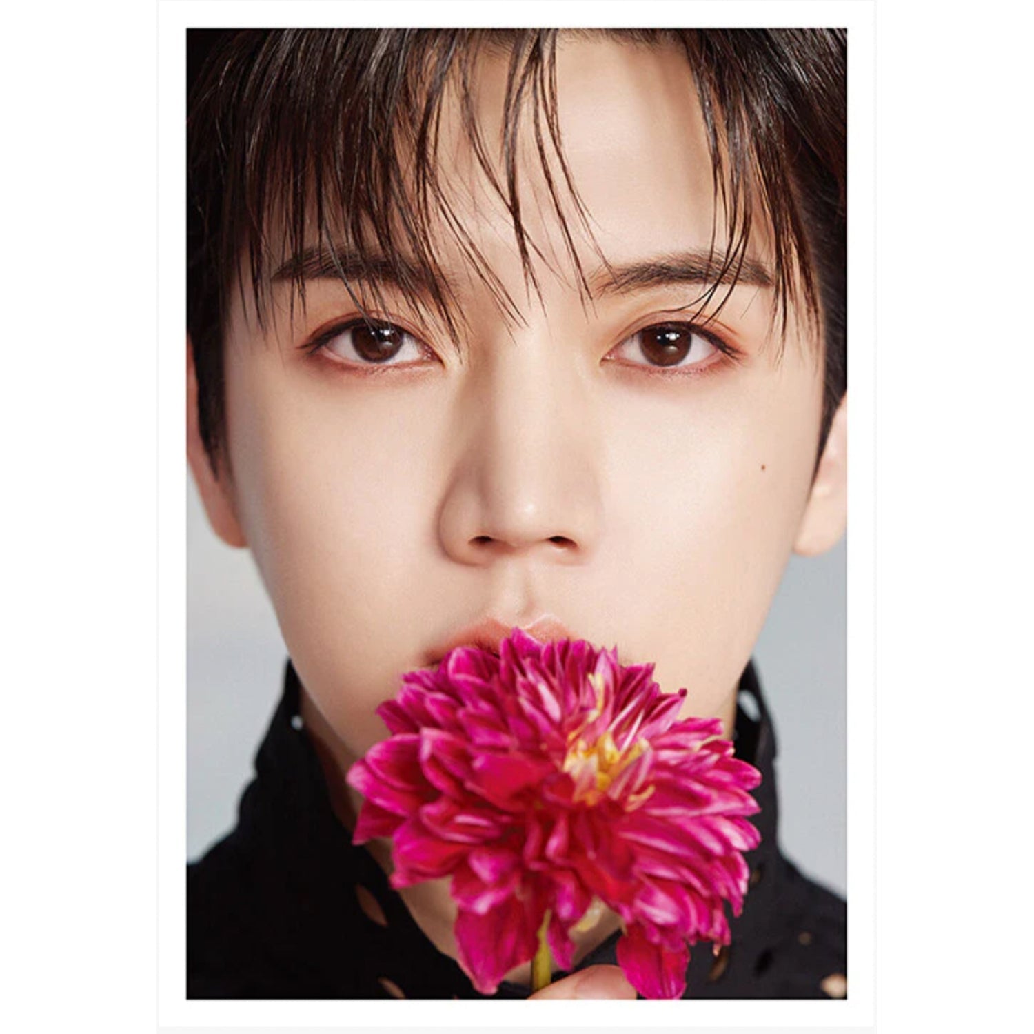 NU'EST DICON D'FESTA 'NU'EST : DISPATCH 10TH ANNIVERSARY' (PHOTOBOOK) REN VERSION COVER